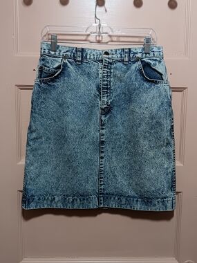 Vintage Silver Jeans Light Blue Acid-Wash Denim Mini Skirt